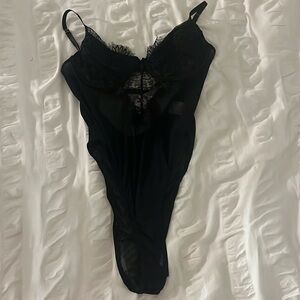 Like new princess polly body suit